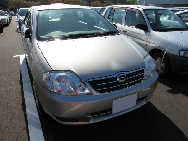 corolla front view NZE121 2001